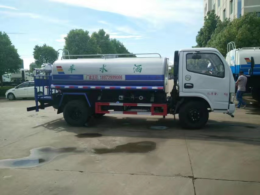 5����ˮ܇�S�Үa(ch��n)Ʒ�r�񣬖|�L(f��ng)����8����ˮ܇�N����5����ˮ܇�N������