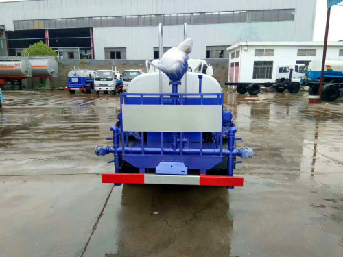 ����2����ˮ܇(ch��)�DƬ