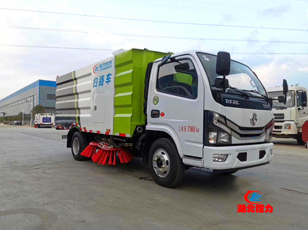 �|�L(f��ng)������ϴ��܇-�|�L(f��ng)������ϴ��܇�S�҃r���(b��o)�r-�����������F(tu��n)