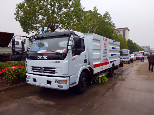 道路清掃車維護(hù)技巧-道路清掃車維修操作 道路清掃車維護(hù)技巧-道路清掃車維修操作