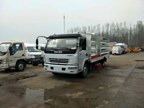 掃路車出廠前須知和掃路車用途-湖北程力掃路車生產(chǎn)廠家 掃路車出廠前須知和掃路車用途-湖北程力掃路車生產(chǎn)廠家