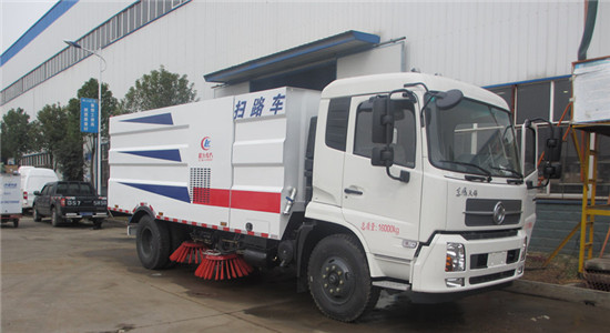 掃路車組成結(jié)構(gòu)和清掃車的日常維護(hù)-湖北程力售后服務(wù)中心 掃路車組成結(jié)構(gòu)和清掃車的日常維護(hù)-湖北程力售后服務(wù)中心