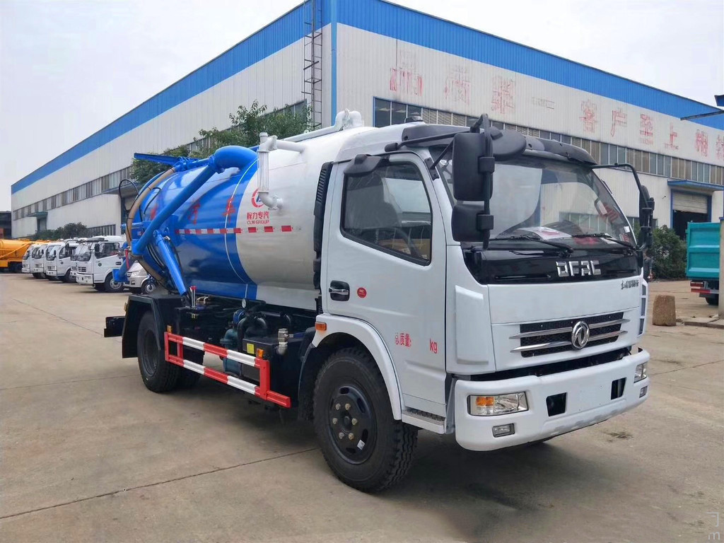 8��(li��n)����ͨ܇�r�� ��ϴ����܇�����X-�����������F