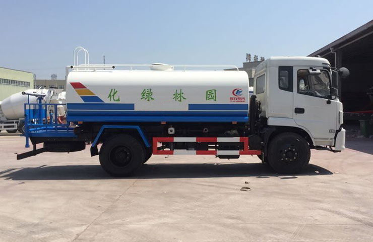 ���N��̖�Ė|�L15����ˮ܇�����S�ݾ��ЬF(xi��n)܇