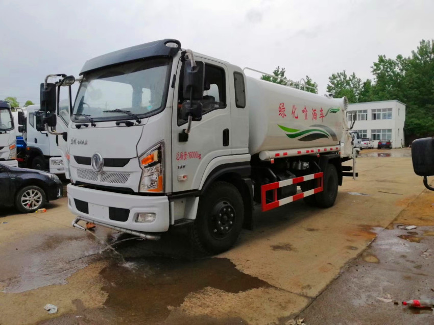 12���|�L(f��ng)��ˮ܇�����Xһ�_ ����܇��ʹ��ע�����