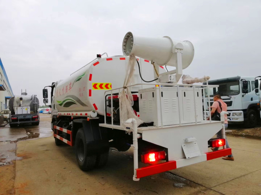 �|�L145�F�ڞ�ˮ܇�S�� �r(n��ng)�Þ�ˮ܇�S����ʲô�ط�