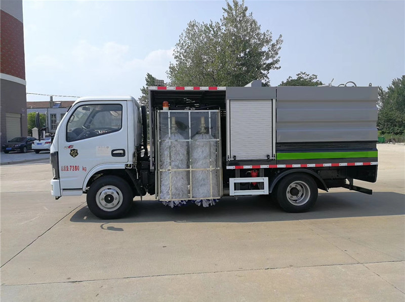 護(hù)欄清洗車-東風(fēng)國(guó)六小多利卡4方護(hù)欄清洗車 護(hù)欄清洗車-東風(fēng)國(guó)六小多利卡4方護(hù)欄清洗車
