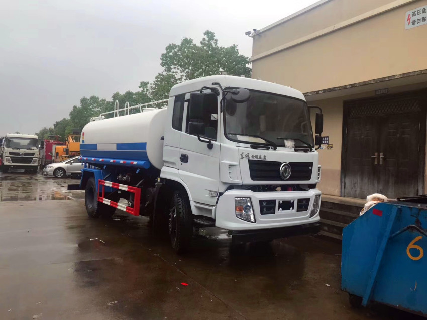 ����(y��ng)�|�L������12����ˮ܇-�����I�r����٬F(xi��n)܇���ۃr��(y��u)��