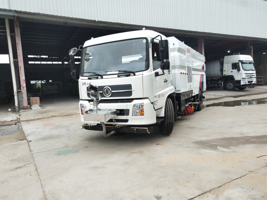 �|�L(f��ng)���\��·܇�r��-�|�L(f��ng)���\��·܇��r-�������F