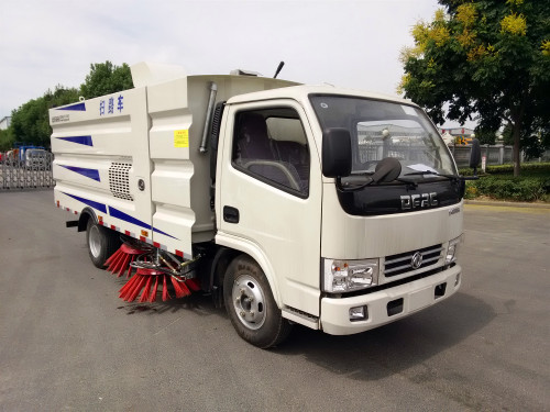 東風5噸掃路車多少錢-東風5噸掃路車價格-東風掃路車生產(chǎn)廠家 東風5噸掃路車多少錢-東風5噸掃路車價格-東風掃路車生產(chǎn)廠家