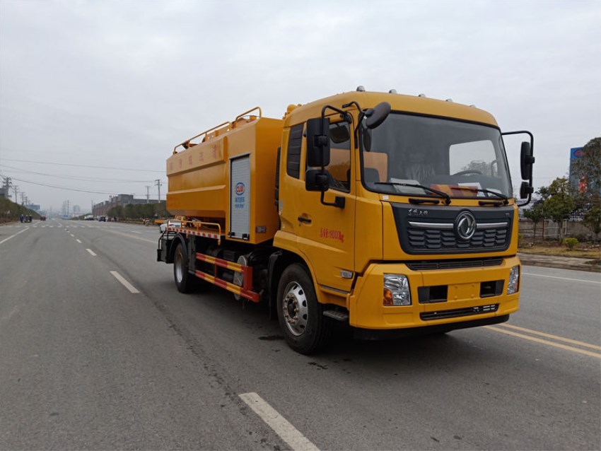 ����܇(ch��)�ӷ�������ˮ���挍(sh��)��(j��ng)�v-����܇(ch��)�S��ֱ�N(xi��o)