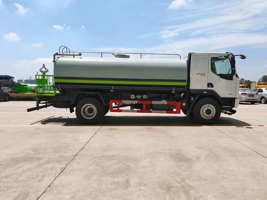 �|�L(f��ng)������(gu��)��12����ˮ܇(ch��)