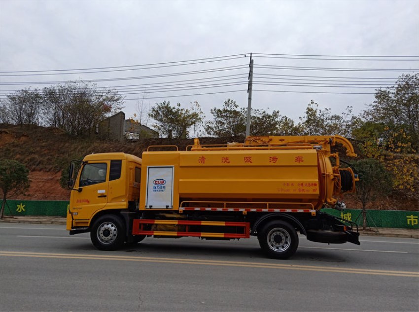 �|�L���\���ێ��߉���ͨ܇һ�w��-�|�L���\��ϴ����܇�r���r