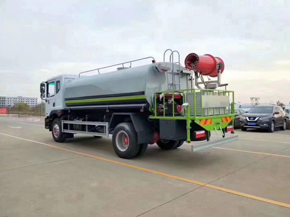 �����u��ˮ܇���������|�L(f��ng)��ˮ܇�S��ֱ�N