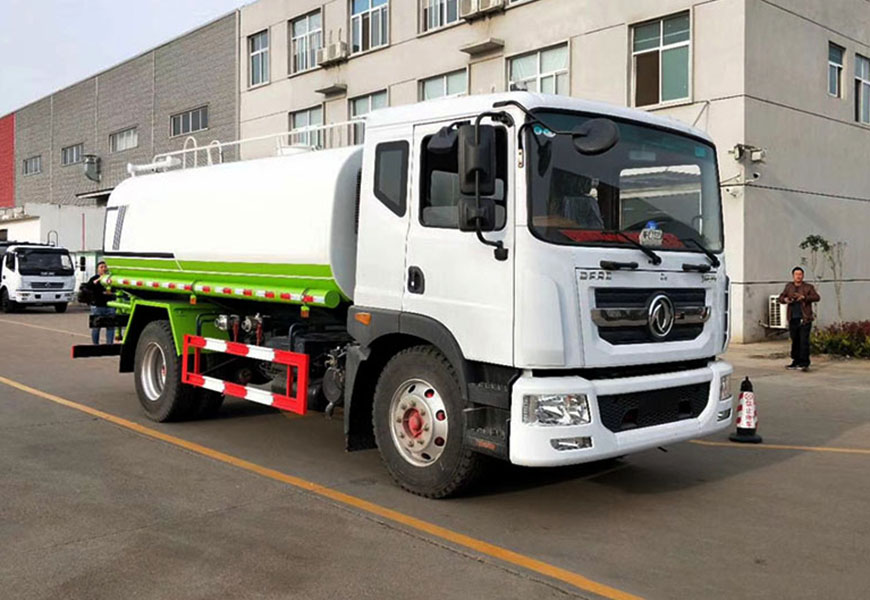 �����õĞ�ˮ܇һ������X-�����õĞ�ˮ܇�a(ch��n)Ʒ�r��-ӯͨ��܇