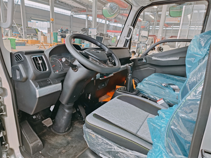 �{(l��n)�Ƹ����I(l��ng)�����܇-�����I(l��ng)���{(l��n)�����܇