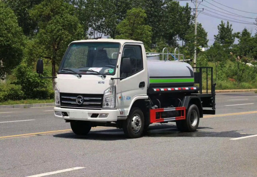 �P�R�{��2����ˮ܇�DƬ