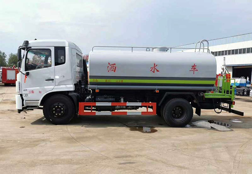 �|�L(f��ng)�S��(zhu��n)12����ˮ܇(ch��)�DƬ